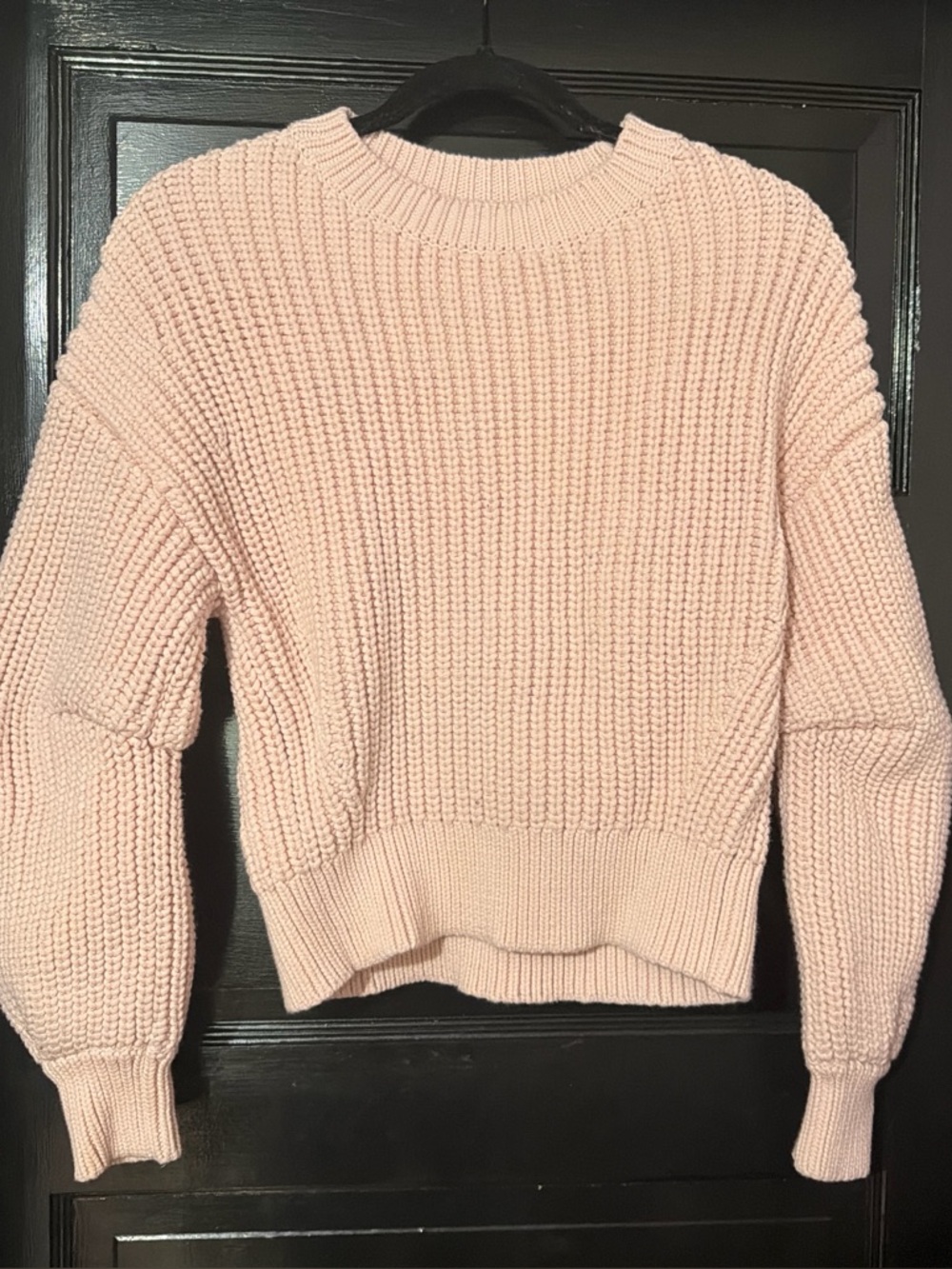 Banana Republic Chunky Crewneck Sweater in Pale Pink